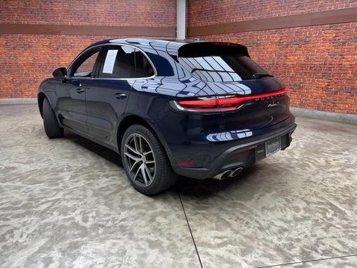 2022 Porsche Macan S