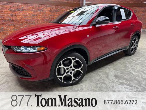 Rosso 2024 Alfa Romeo Tonale Ti