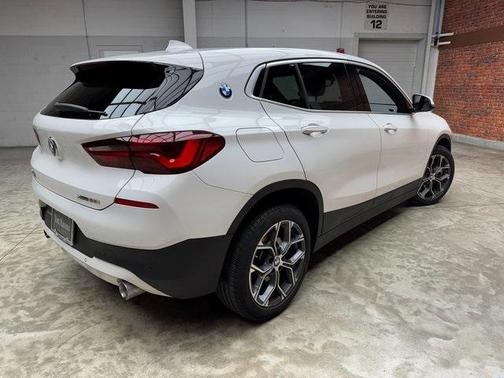 2023 BMW X2 xDrive28i