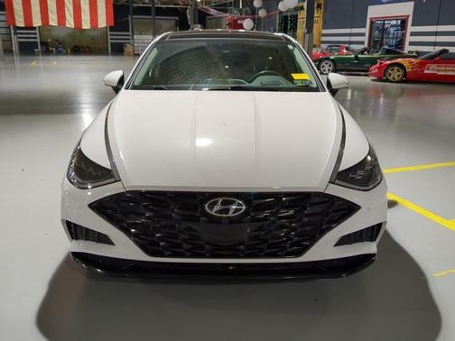 2023 Hyundai SONATA Limited