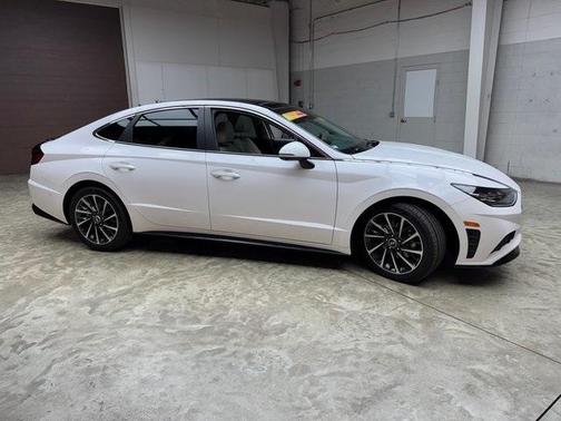 2023 Hyundai SONATA Limited