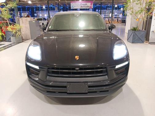 2022 Porsche Macan S