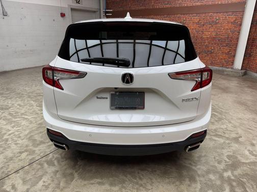 White 2023 Acura RDX Technology Package