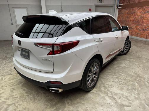 White 2023 Acura RDX Technology Package
