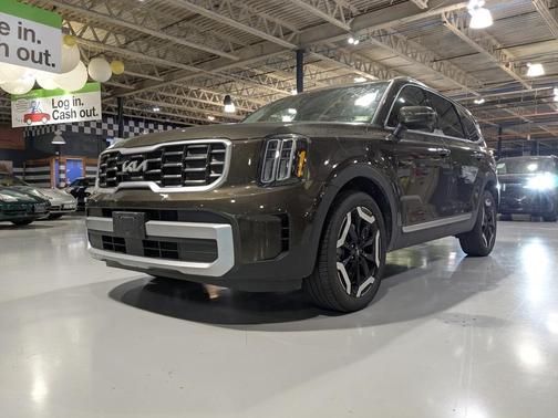 2023 Kia Telluride S