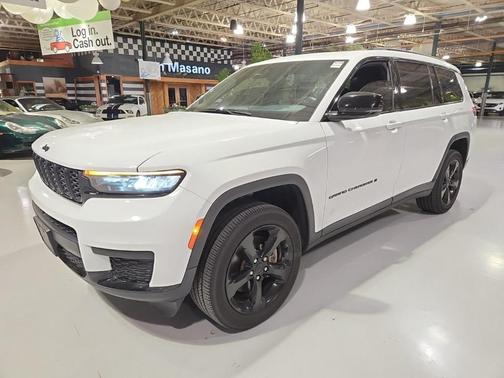 2022 Jeep Grand Cherokee L Laredo