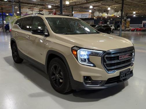 2022 GMC Terrain AT4