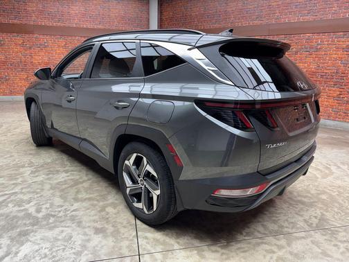 Amazon Gray 2023 Hyundai TUCSON SEL