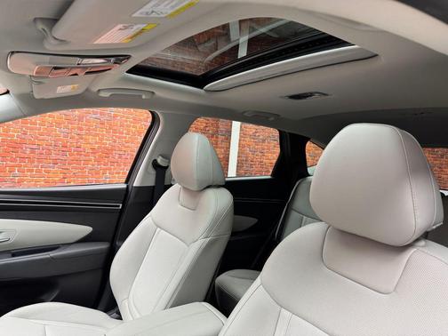 Amazon Gray 2023 Hyundai TUCSON SEL