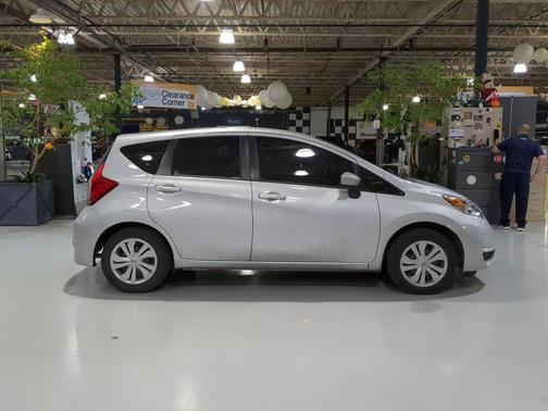 2019 Nissan Versa Note SV