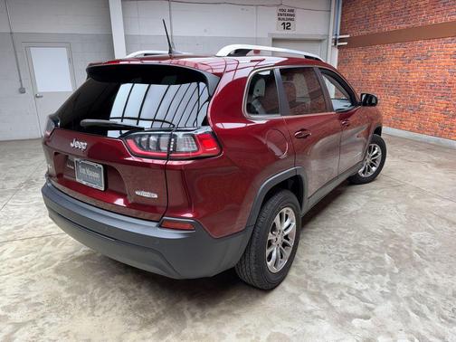Velvet Red Pearlcoat 2019 Jeep Cherokee Latitude Plus