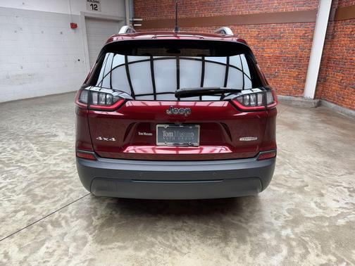 Velvet Red Pearlcoat 2019 Jeep Cherokee Latitude Plus