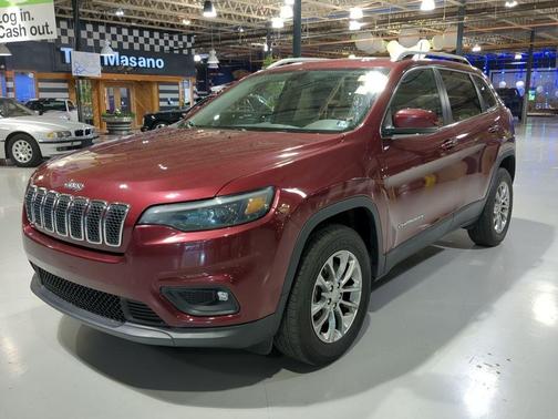 Velvet Red Pearlcoat 2019 Jeep Cherokee Latitude Plus