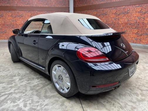 2018 Volkswagen Beetle 2.0T SE