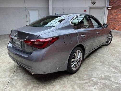 2022 INFINITI Q50 LUXE