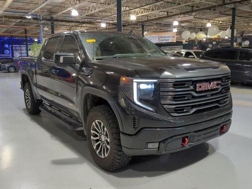 Onyx Black 2023 GMC Sierra 1500 AT4