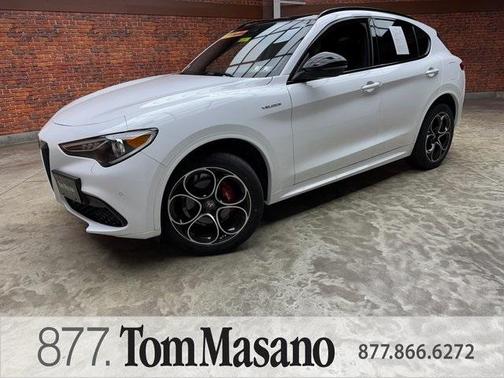 2022 Alfa Romeo Stelvio Veloce