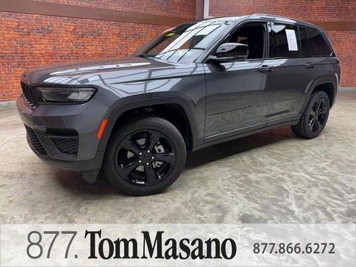 2023 Jeep Grand Cherokee Altitude