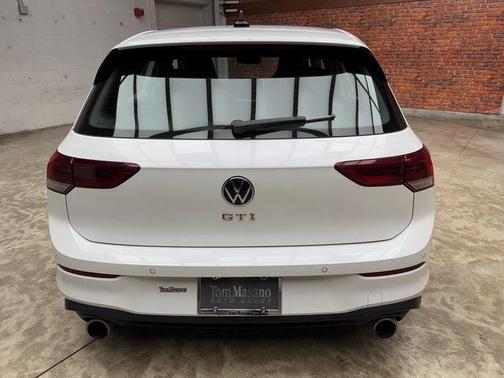 2024 Volkswagen Golf GTI 2.0T S