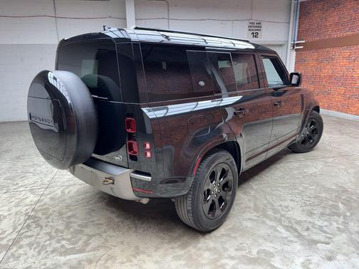 Santorini Black 2023 Land Rover Defender 110 X-Dynamic SE
