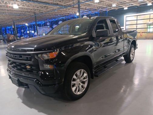 Black 2023 Chevrolet Silverado 1500 Custom