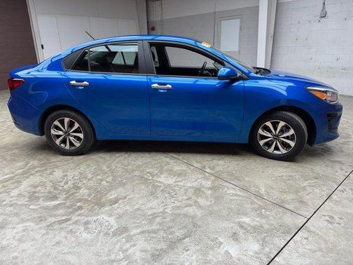 2022 Kia Rio S