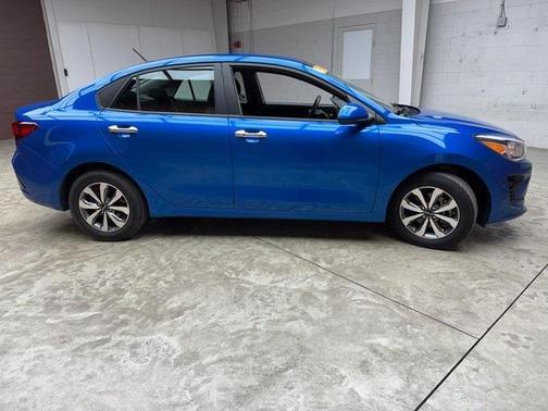 2022 Kia Rio S