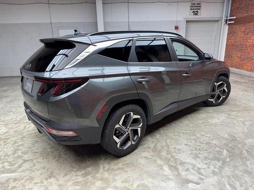 2022 Hyundai TUCSON SEL