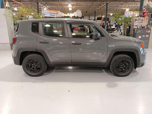 Sting Gray Clearcoat 2020 Jeep Renegade Sport