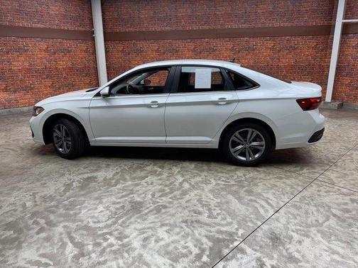 2023 Volkswagen Jetta 1.5T SE