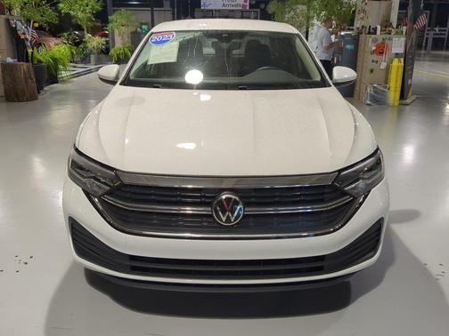 2023 Volkswagen Jetta 1.5T SE