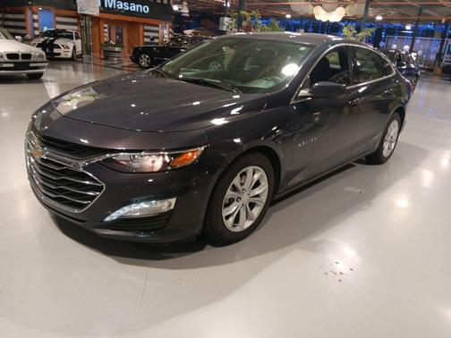 Night 2025 Chevrolet Malibu LT