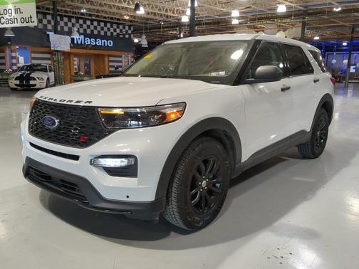 2021 Ford Explorer Base