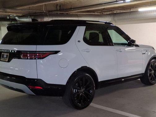2026 Land Rover Discovery GEMINI EDITION