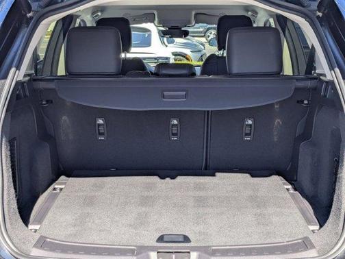 2023 Land Rover Discovery Sport SE