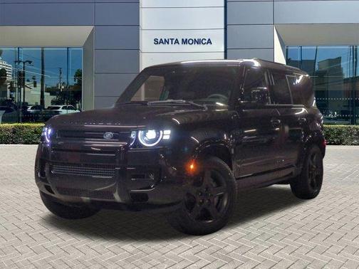 2026 Land Rover Defender P400 X-Dynamic SE