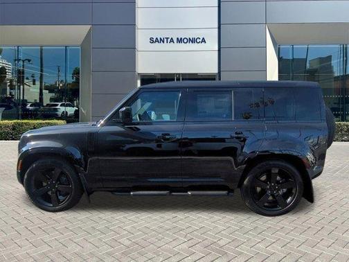 2026 Land Rover Defender P500 X-Dynamic SE