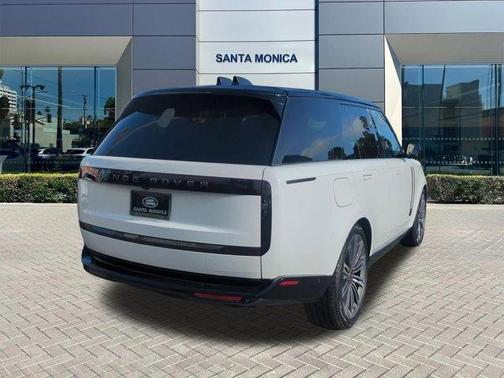 2024 Land Rover Range Rover P400 SE