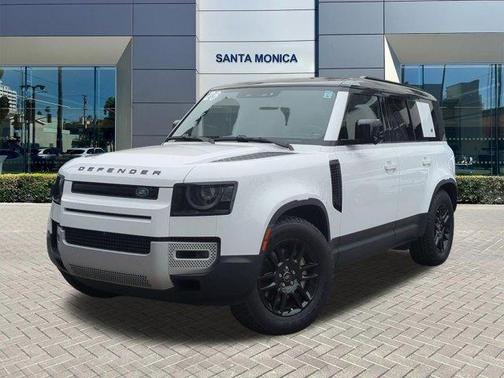 Fuji White 2023 Land Rover Defender 110 SE