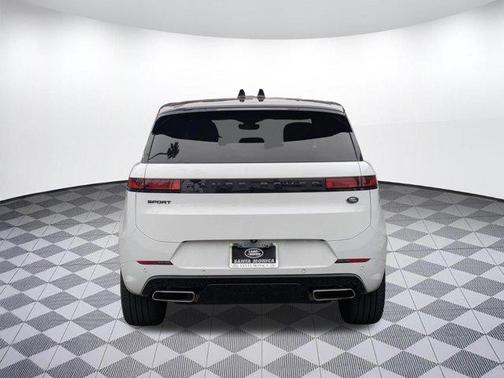Fuji White 2023 Land Rover Range Rover Sport SE Dynamic