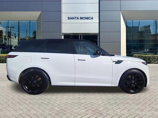 2025 Land Rover Range Rover Sport P460 Dynamic SE