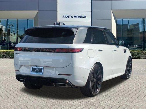 2025 Land Rover Range Rover Sport P460 Dynamic SE