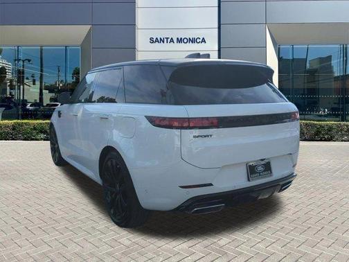 2025 Land Rover Range Rover Sport P460 Dynamic SE