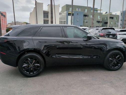 2024 Land Rover Range Rover Velar Dynamic SE