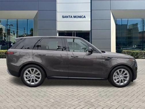 2023 Land Rover Range Rover Sport SE