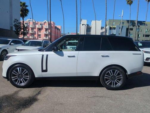2023 Land Rover Range Rover P530 SE