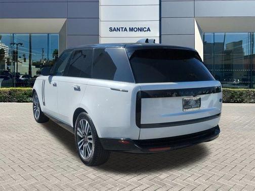 2023 Land Rover Range Rover P530 SE