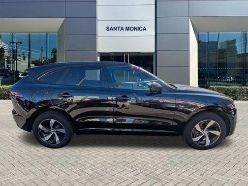 2024 Jaguar F-PACE P250 R-Dynamic S