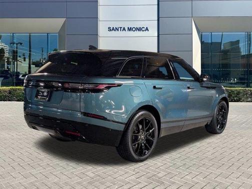 2026 Land Rover Range Rover Velar P250 Dynamic SE