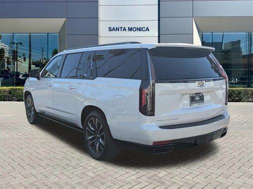 2024 Cadillac Escalade ESV Sport